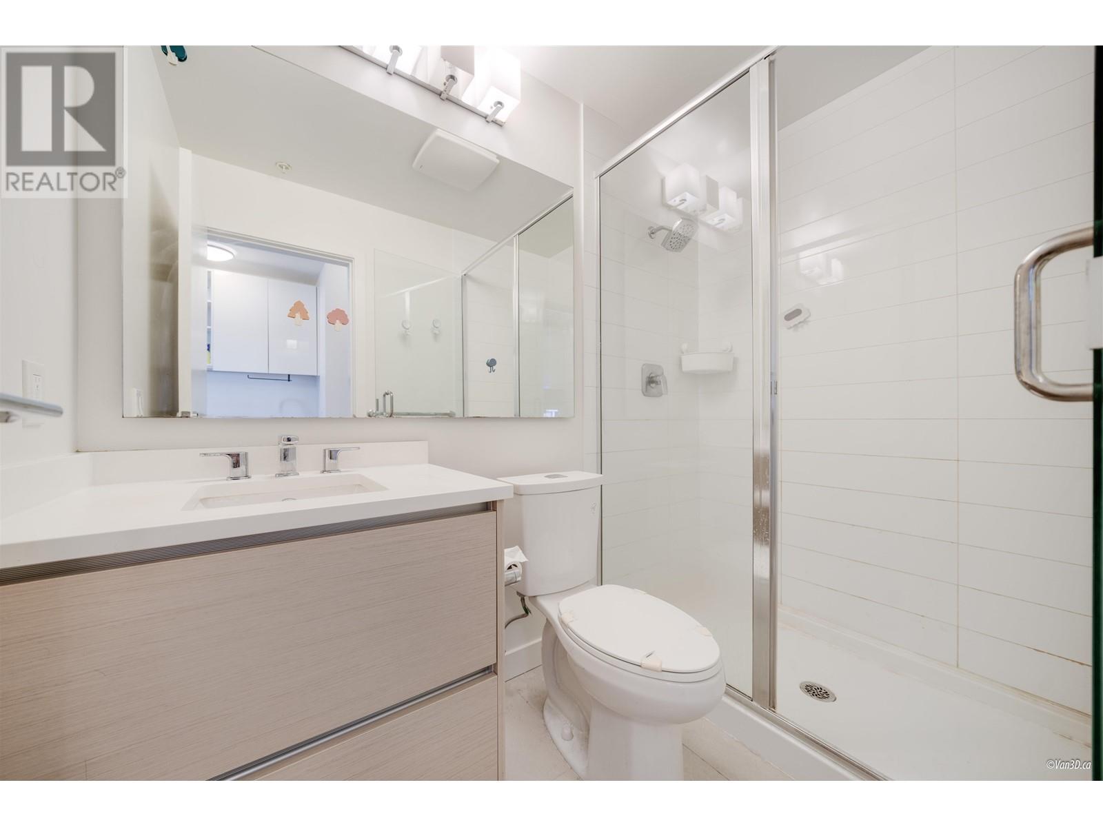 Photo 17 of 313 8850 University Crescent, Burnaby BC