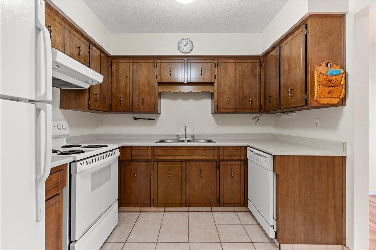 106 33369 OLD YALE ROAD, Abbotsford