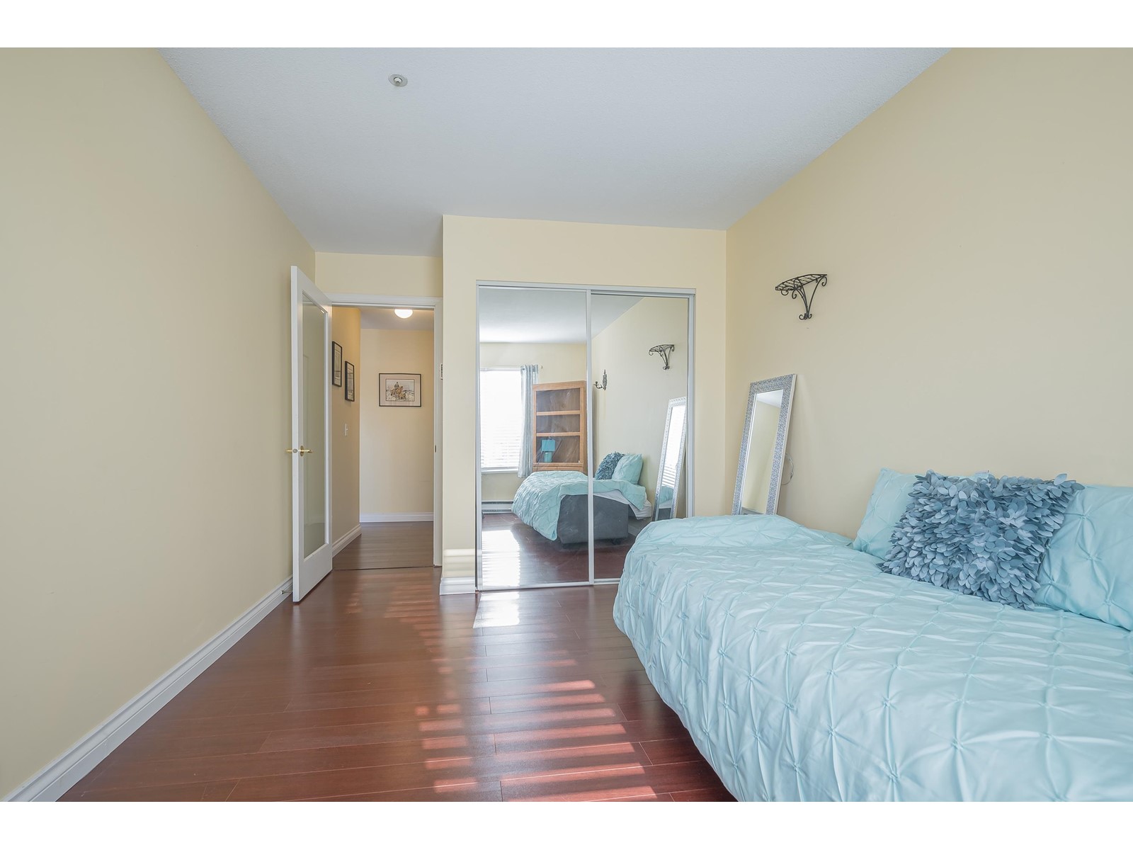Photo 28 of 409 20443 53 Avenue, Langley BC