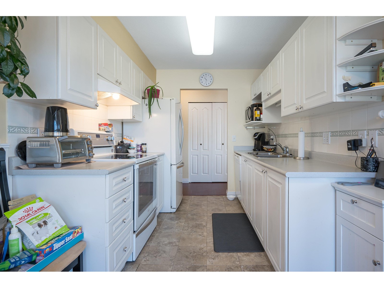 Photo 16 of 409 20443 53 Avenue, Langley BC