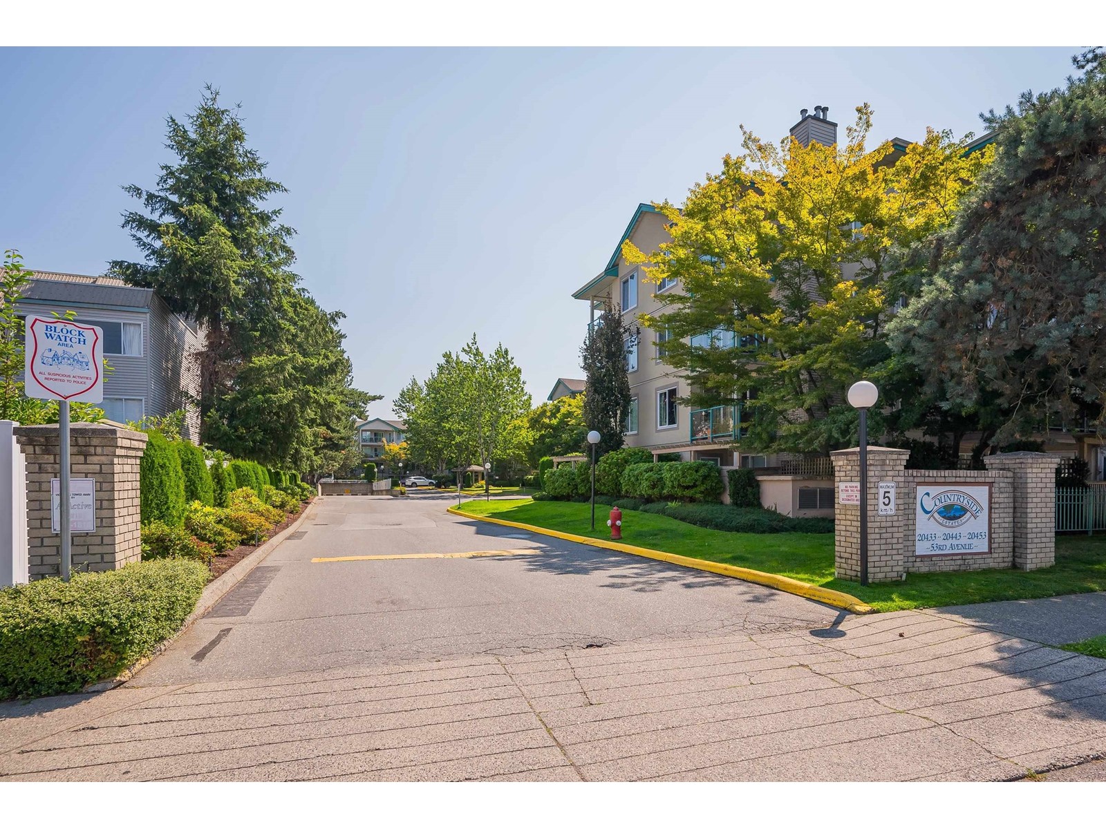 Photo 4 of 409 20443 53 Avenue, Langley BC