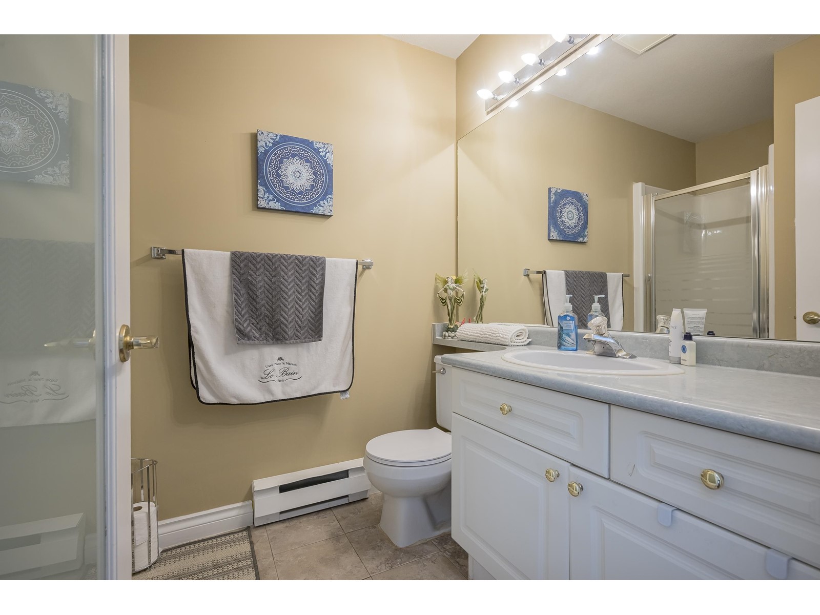 Photo 29 of 409 20443 53 Avenue, Langley BC