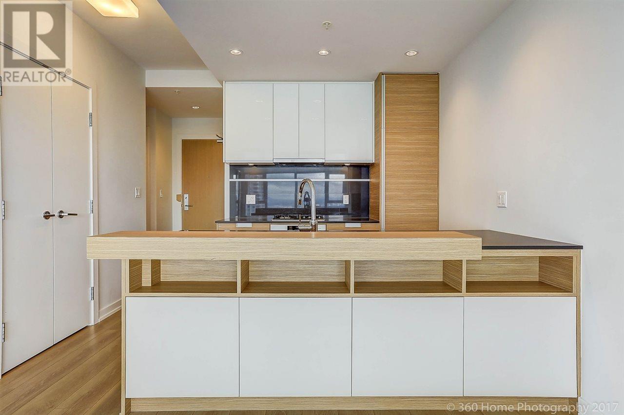 Photo 9 of 3302 4688 Kingsway, Burnaby BC