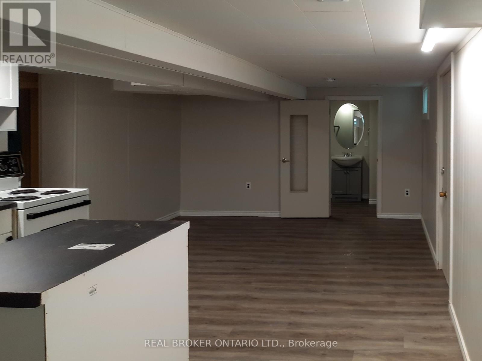 Photo 18 of 7617 Flewellyn Road, Ottawa ON