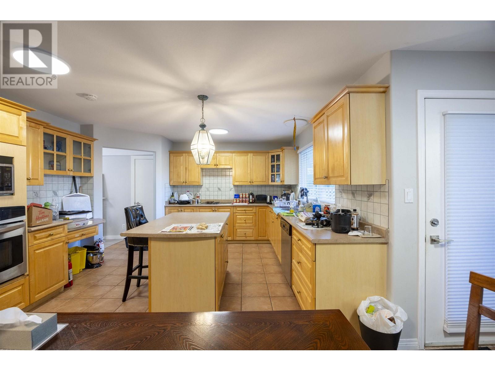 10291 CAITHCART Road, Richmond