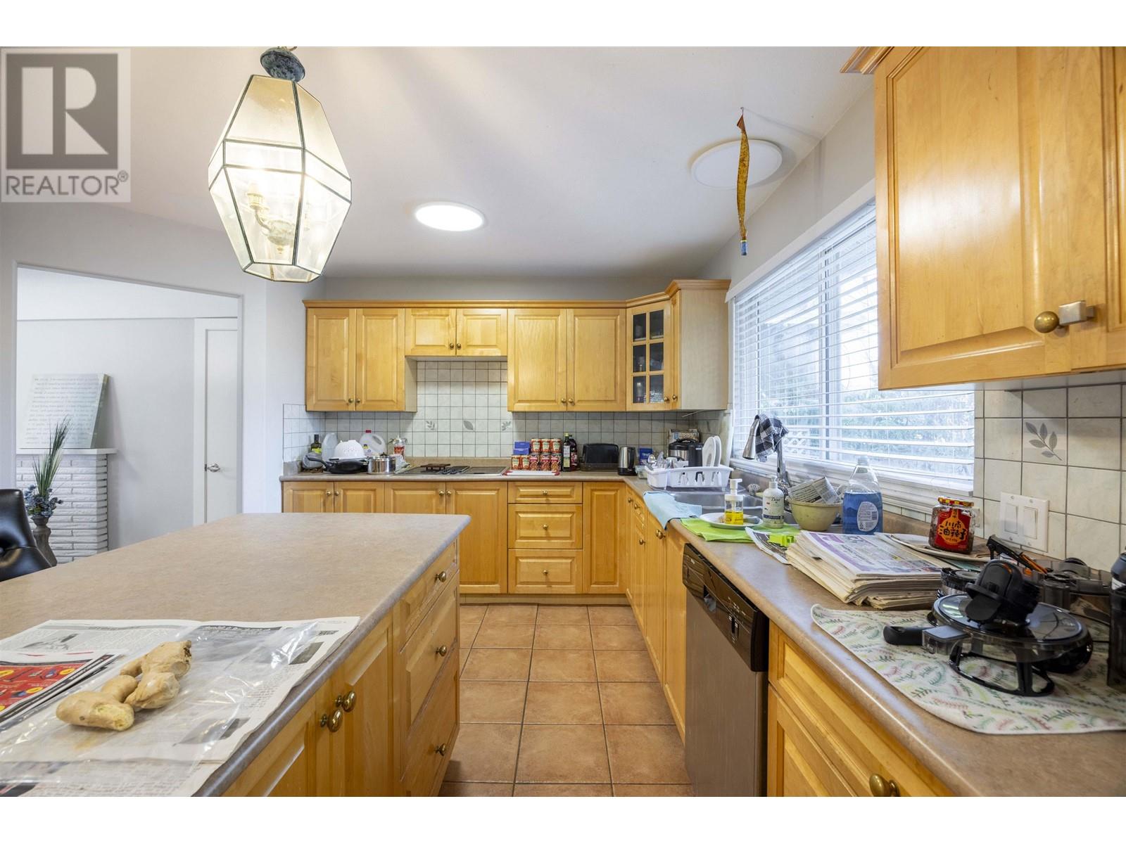 10291 CAITHCART Road, Richmond