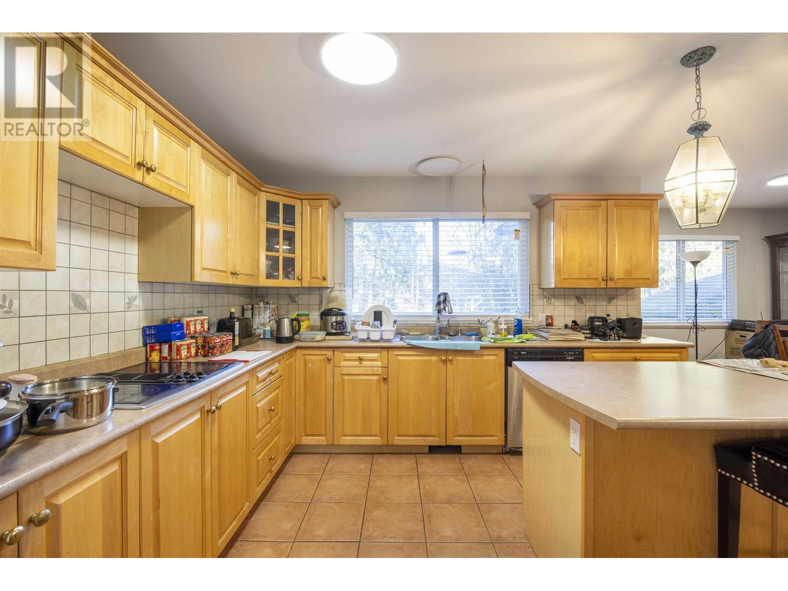 10291 CAITHCART Road, Richmond