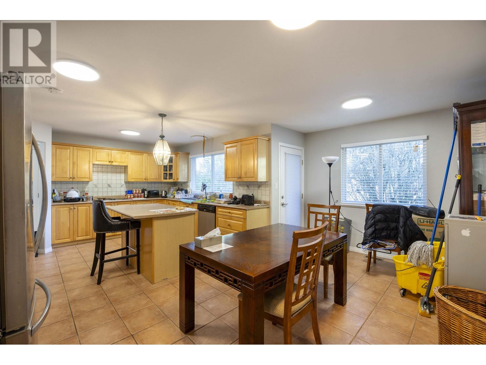 10291 CAITHCART Road, Richmond