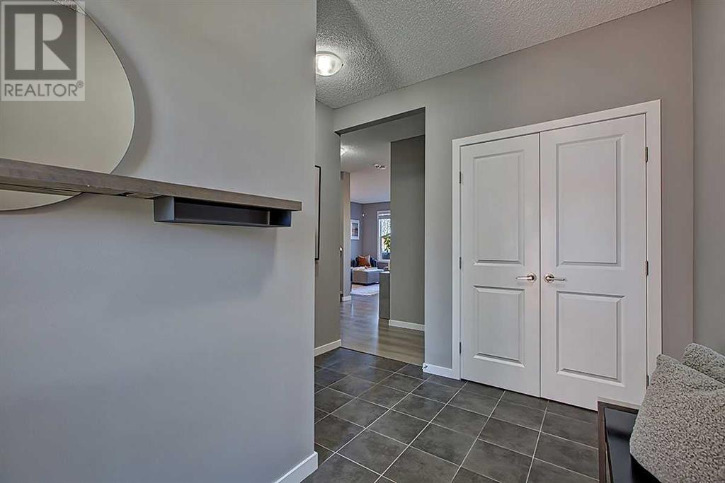 Single Family House for Sale in  Evansridge Crescent NW Evanston Calgary 