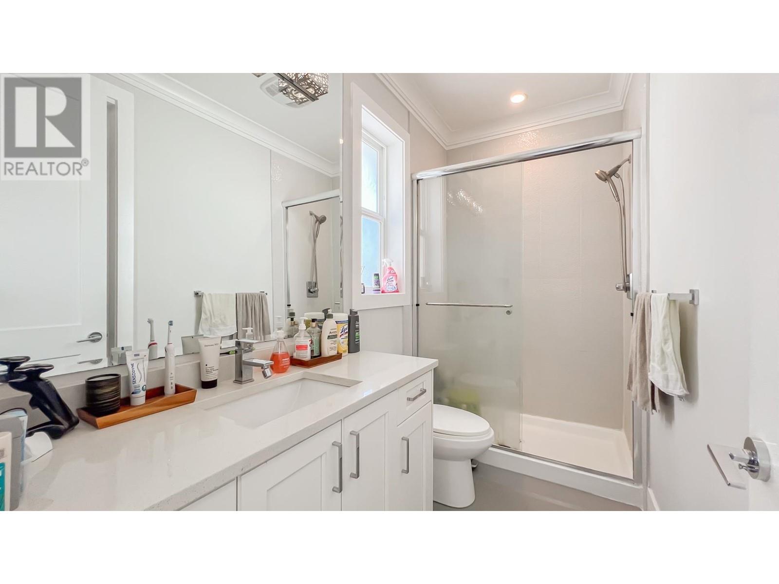 5811 MONCTON Street, Richmond