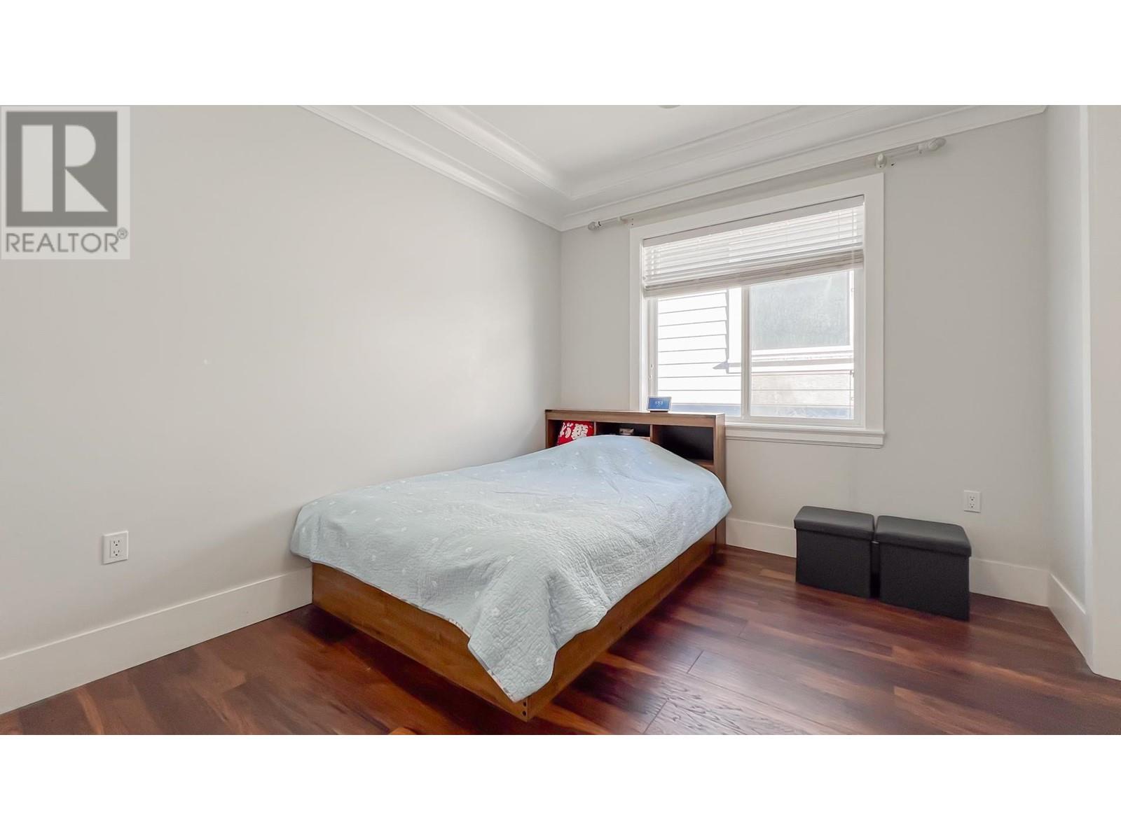 5811 MONCTON Street, Richmond