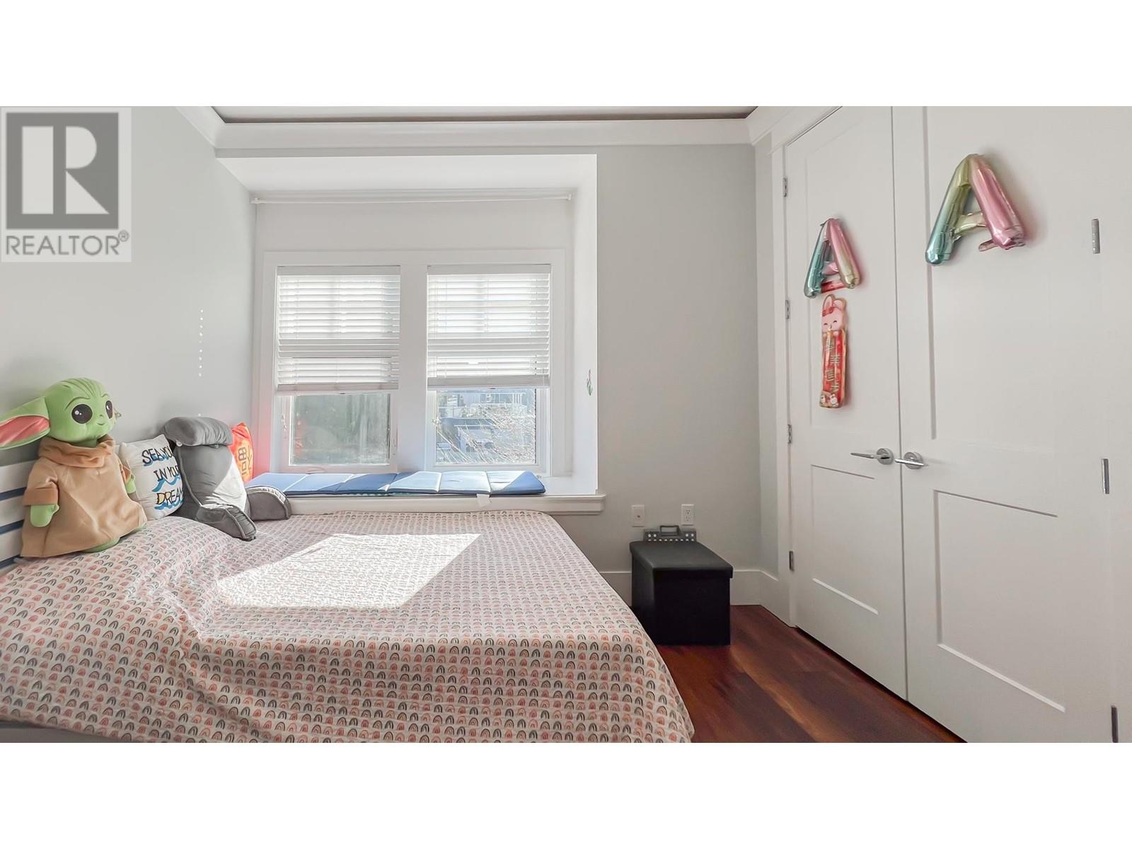 5811 MONCTON Street, Richmond