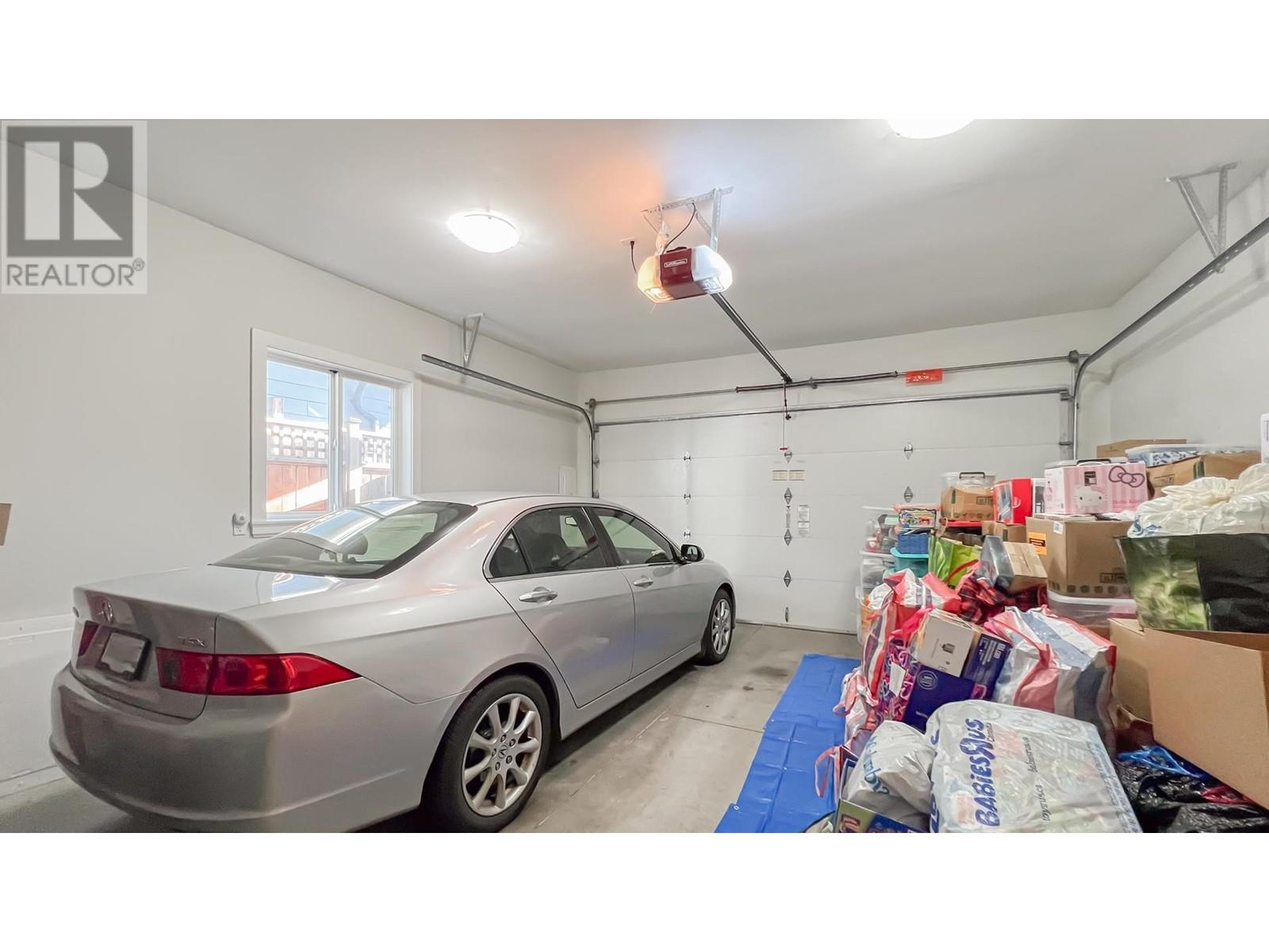 5811 MONCTON Street, Richmond
