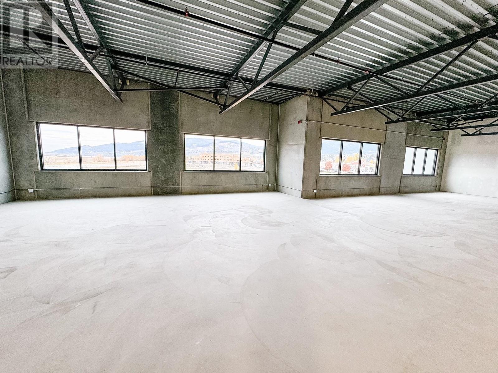 5 5460 Anderson Way, Vernon