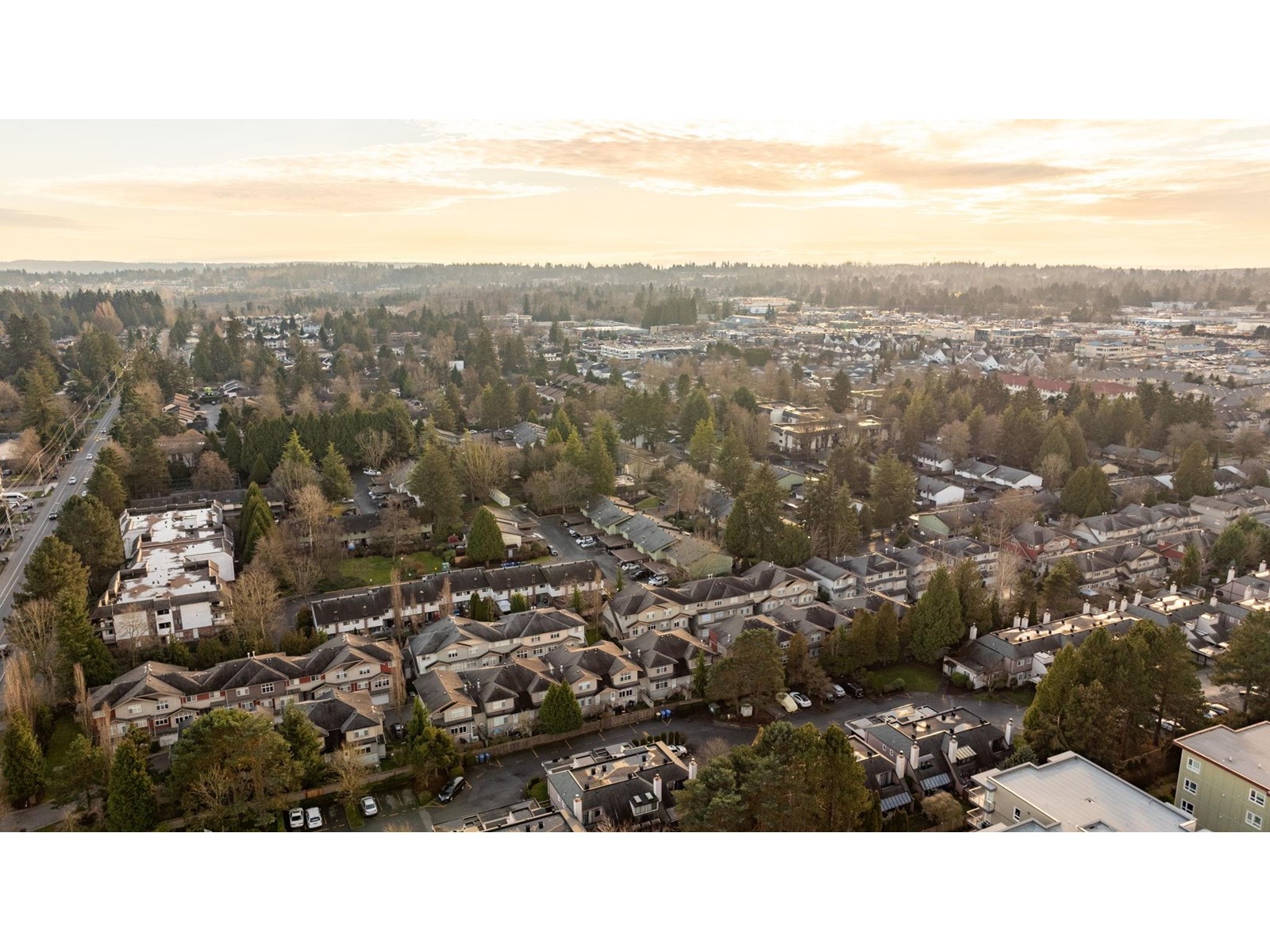 27 7518 138 STREET, Surrey