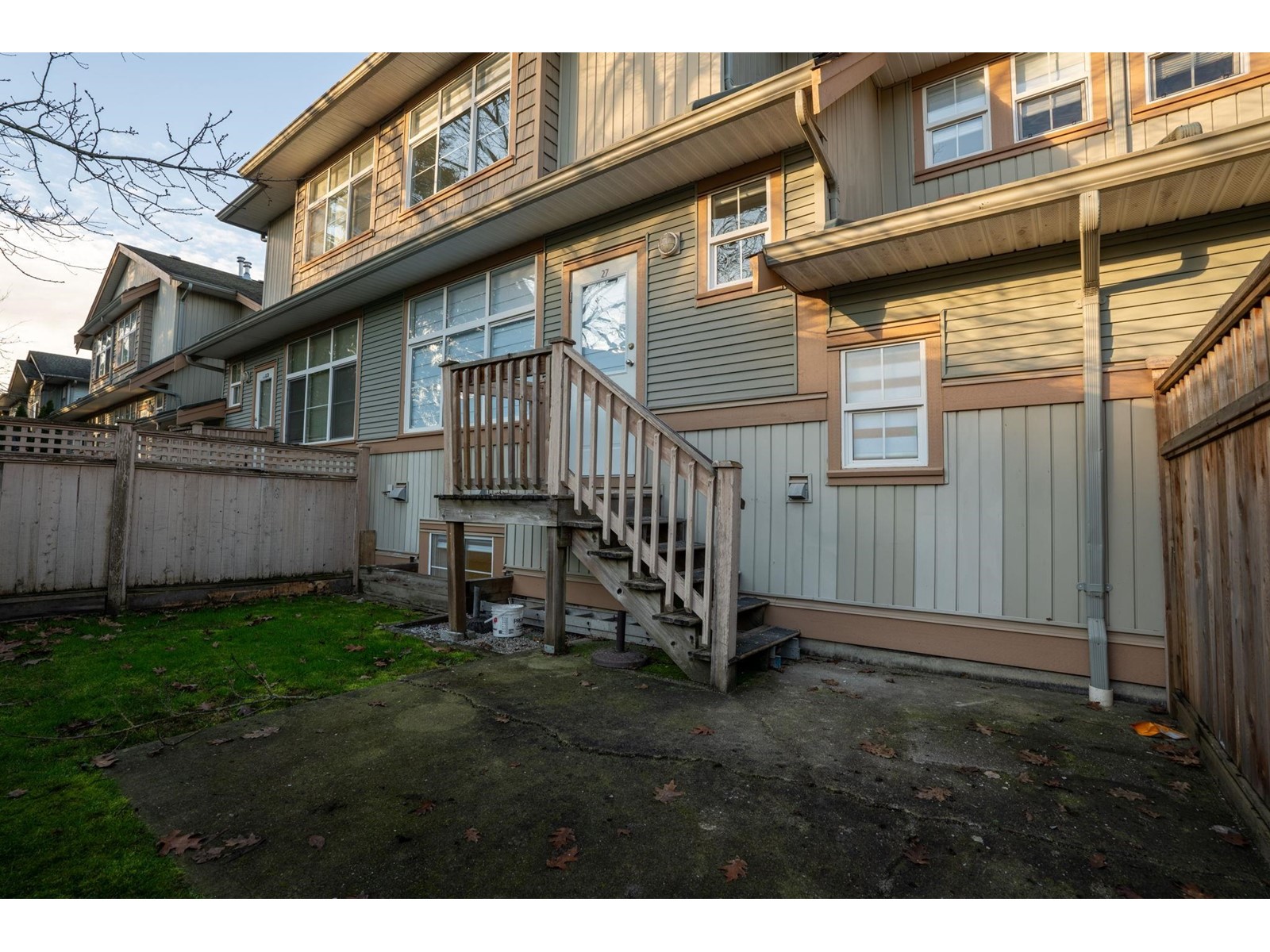 27 7518 138 STREET, Surrey