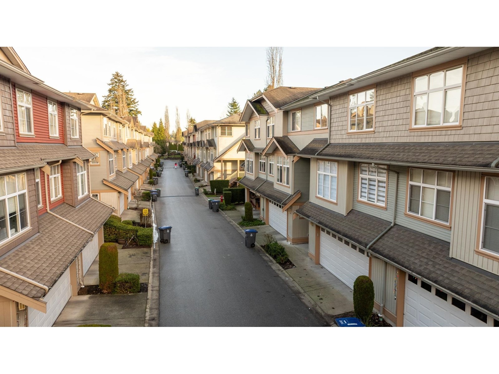 27 7518 138 STREET, Surrey
