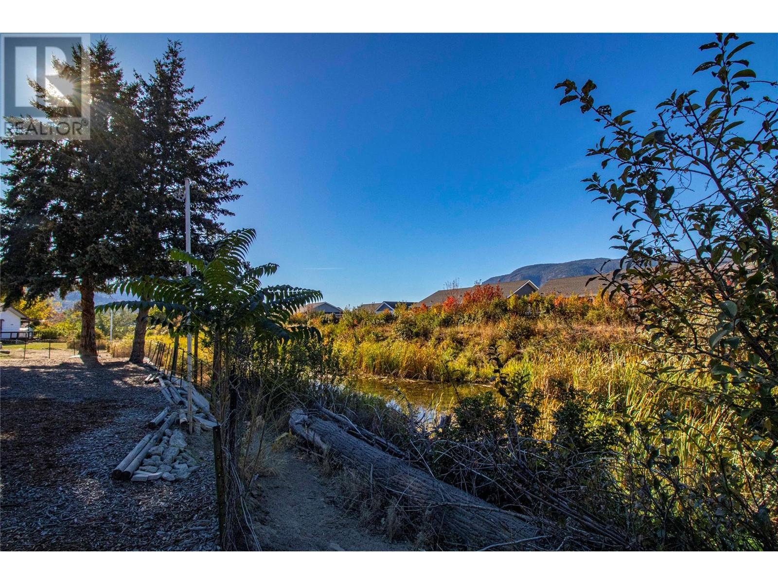  303 Roy Avenue, Penticton
