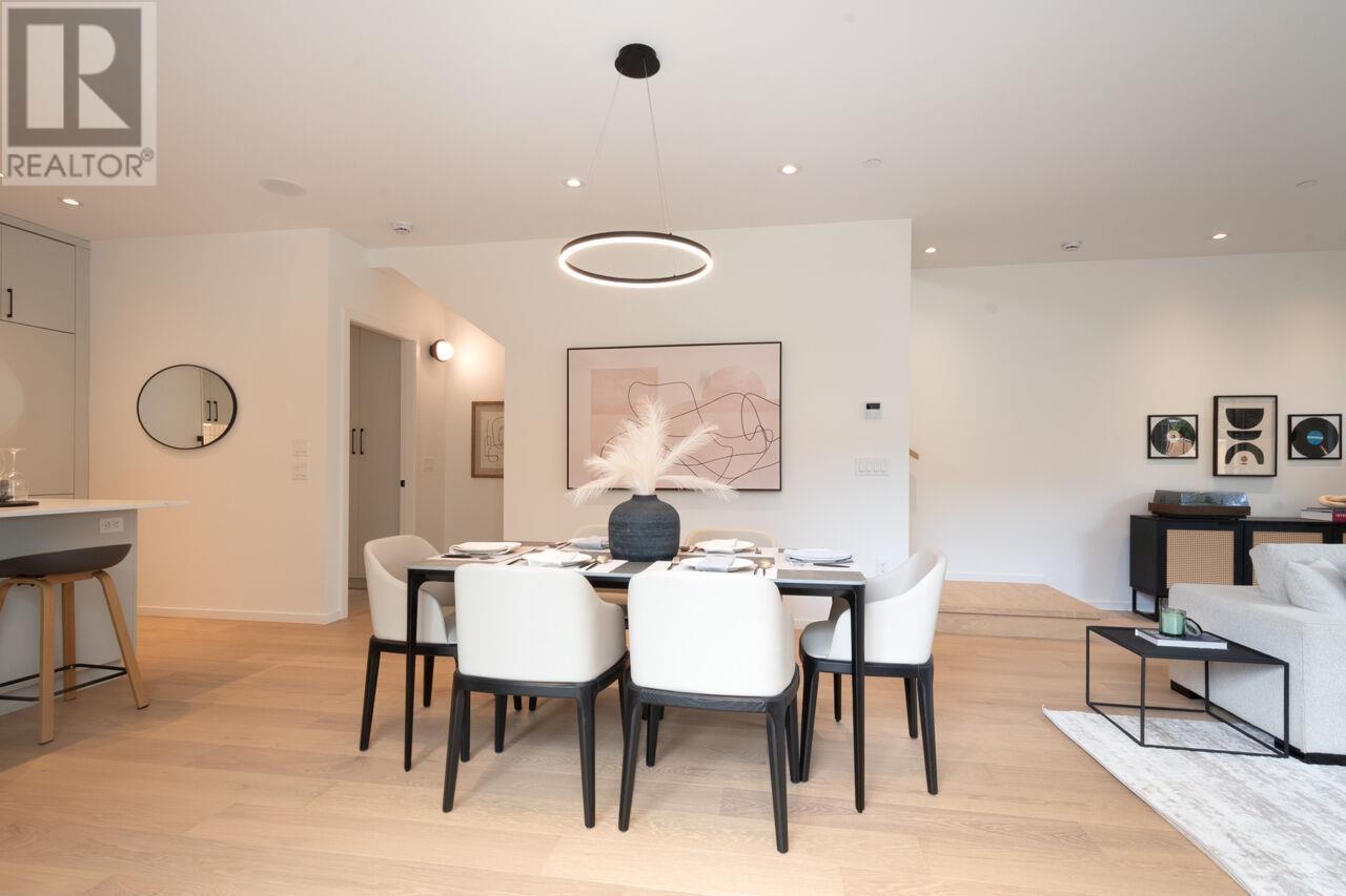 130 E 17TH AVENUE, Vancouver