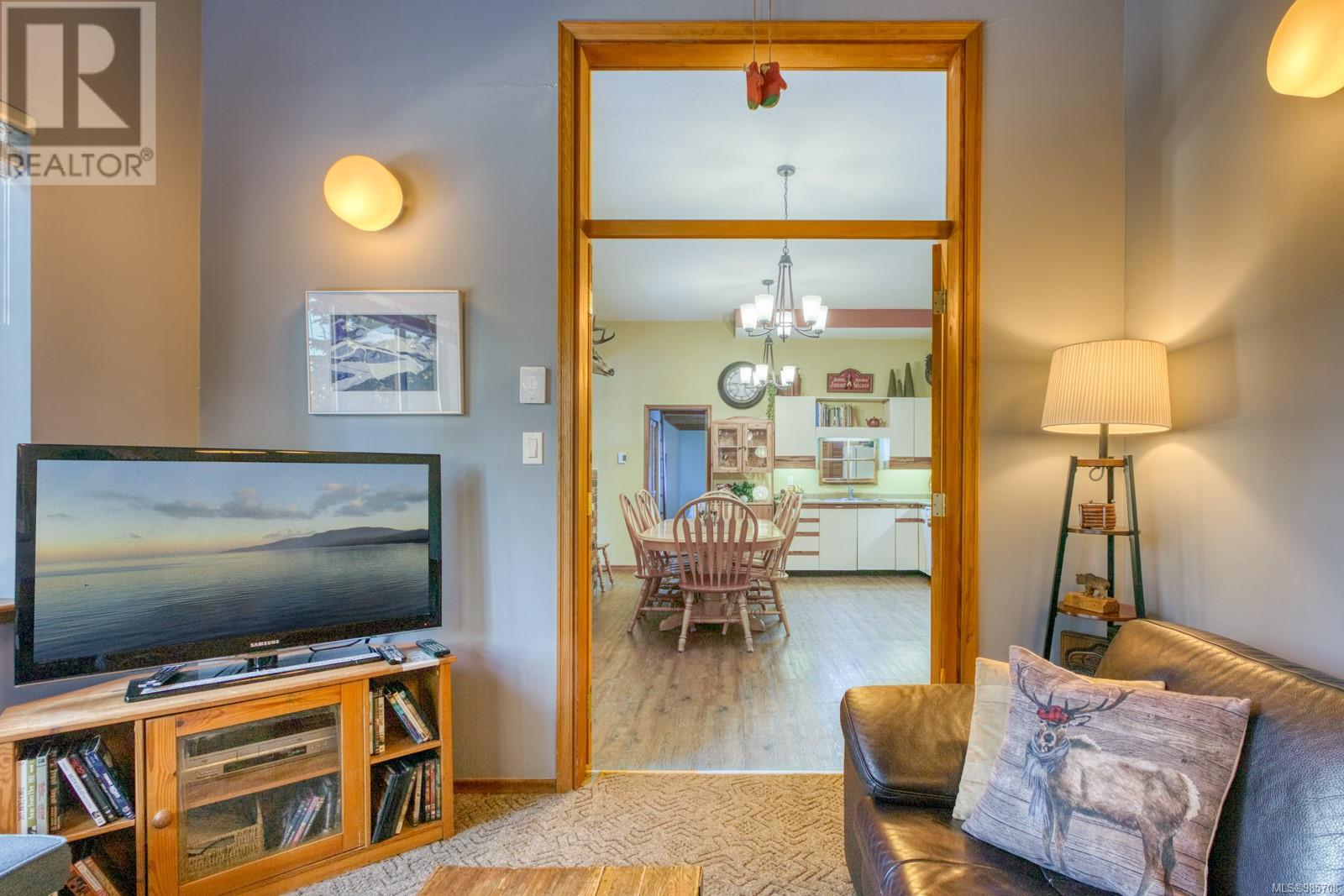 1044 Meadow Lane, Courtenay real estate listing 985708