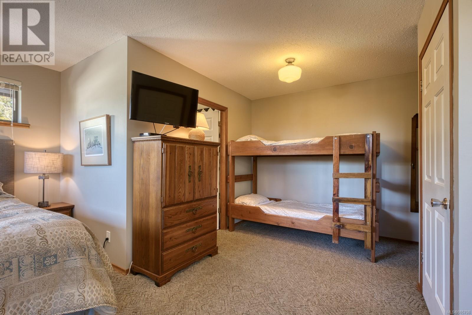 1044 Meadow Lane, Courtenay real estate listing 985708