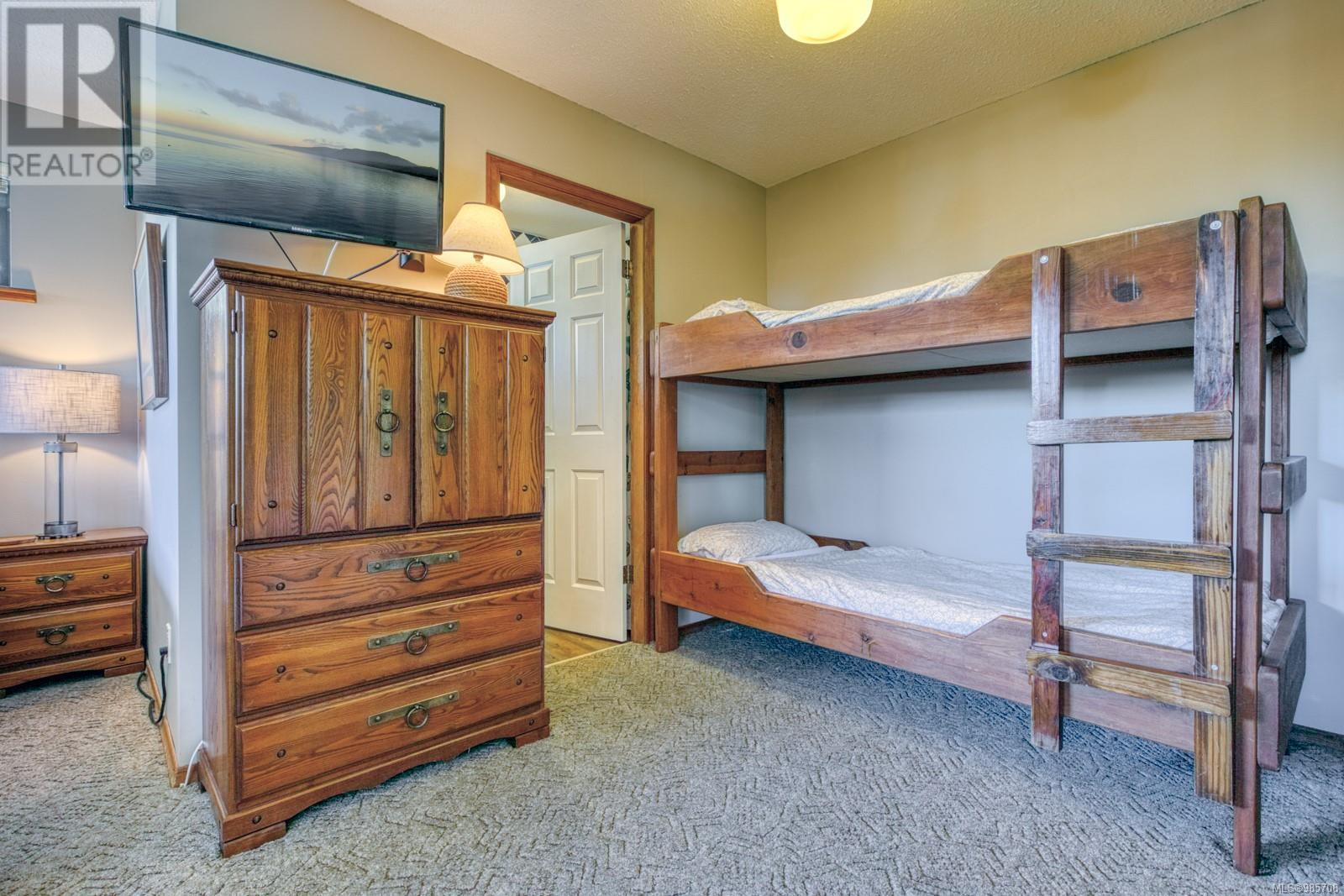 1044 Meadow Lane, Courtenay real estate listing 985708