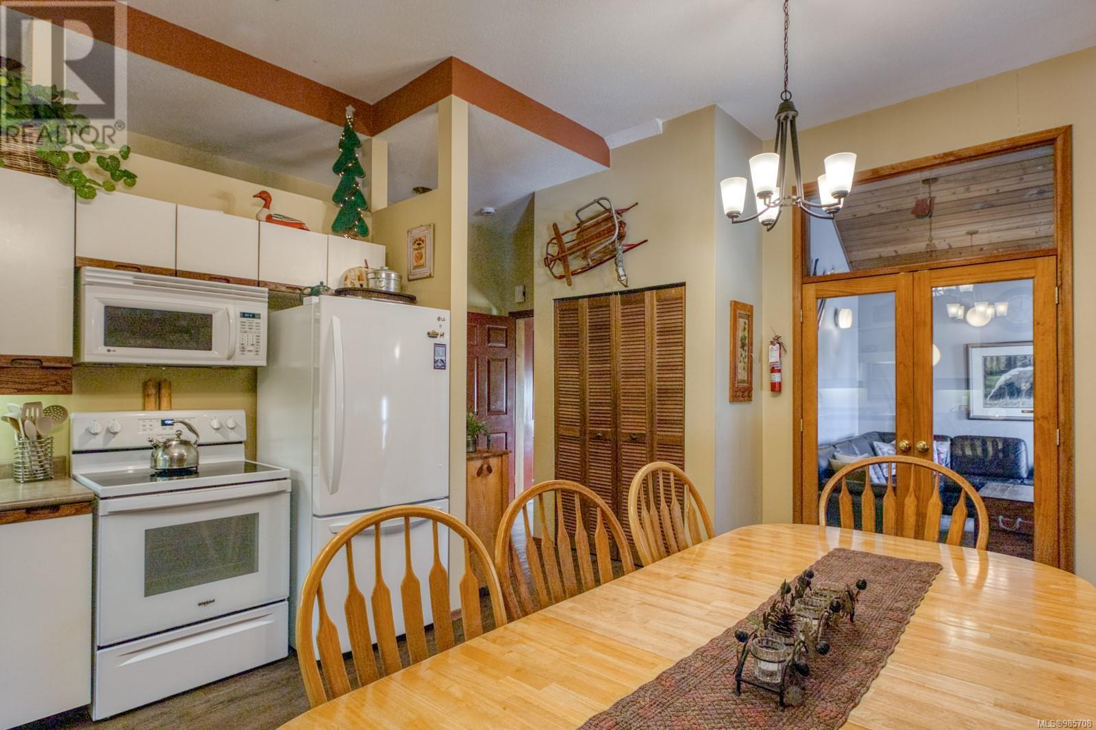 1044 Meadow Lane, Courtenay real estate listing 985708