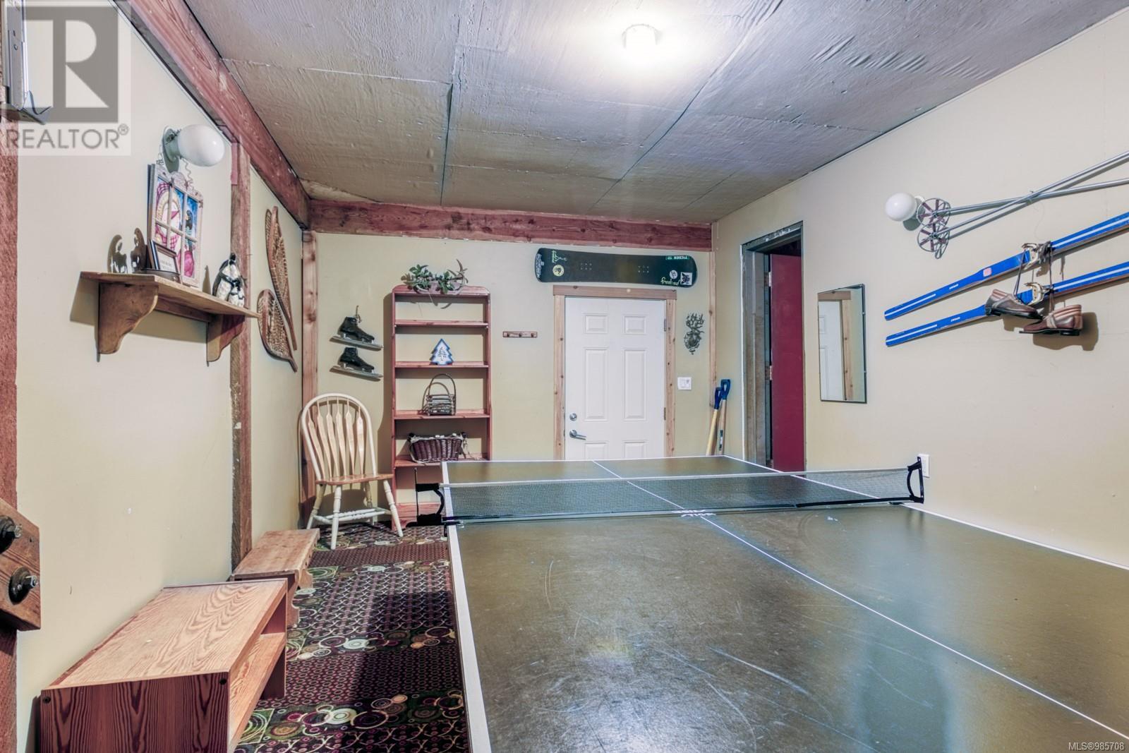 1044 Meadow Lane, Courtenay real estate listing 985708
