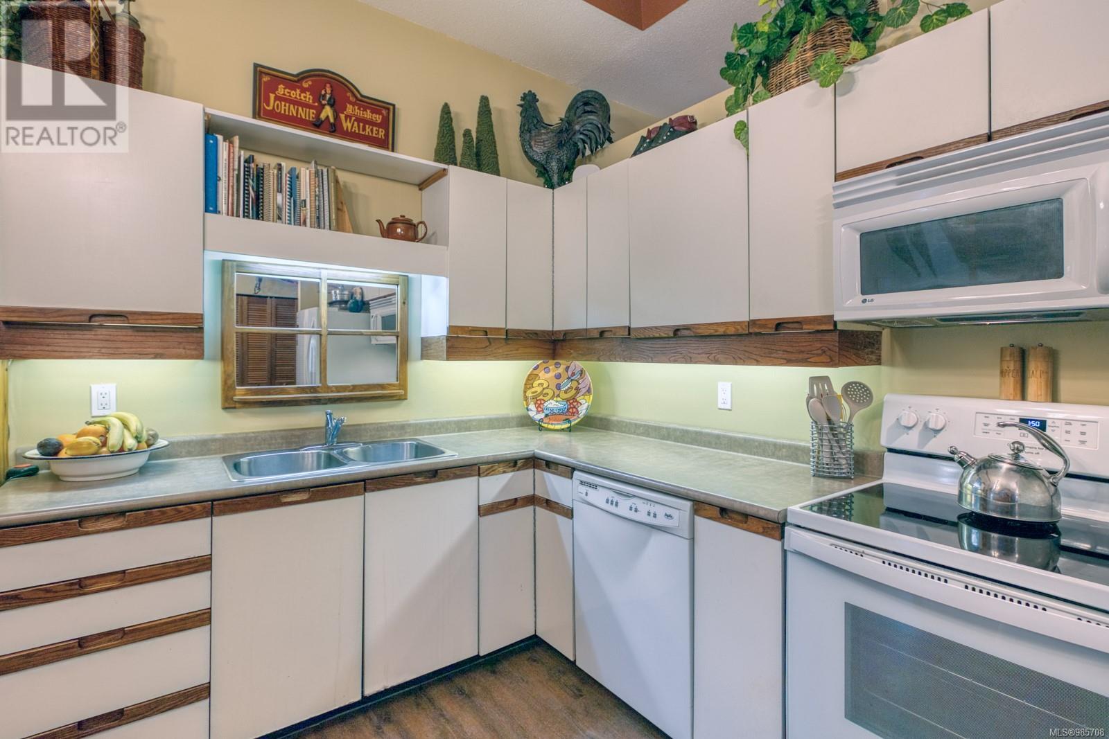 1044 Meadow Lane, Courtenay real estate listing 985708