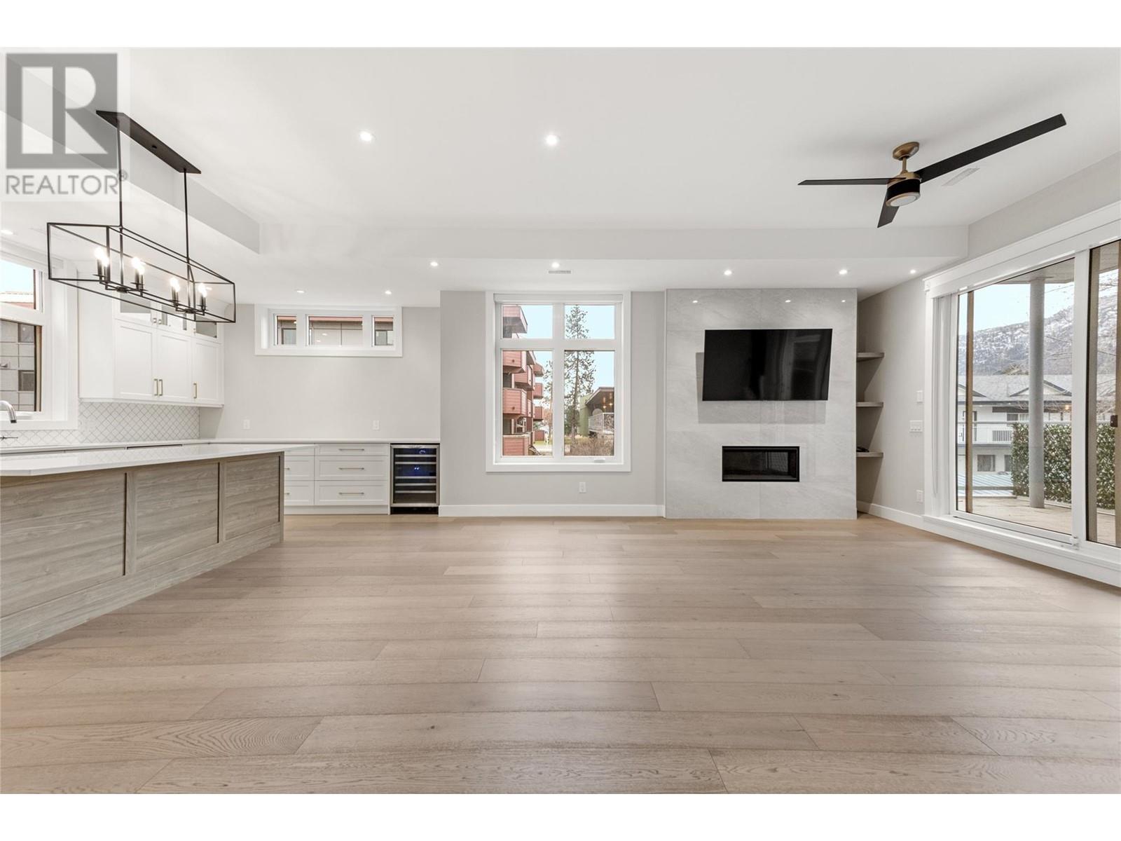#106 222 LEE AVENUE - Image 19
