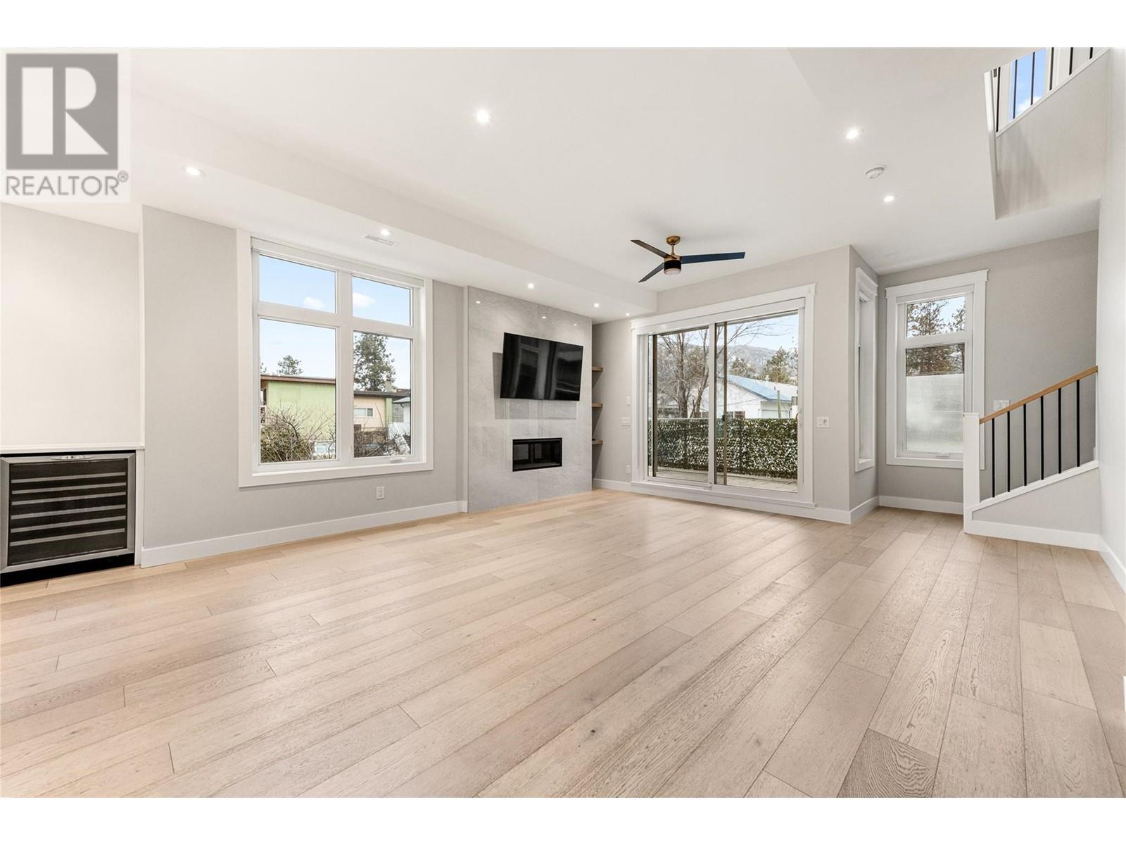 #106 222 LEE AVENUE - Image 20