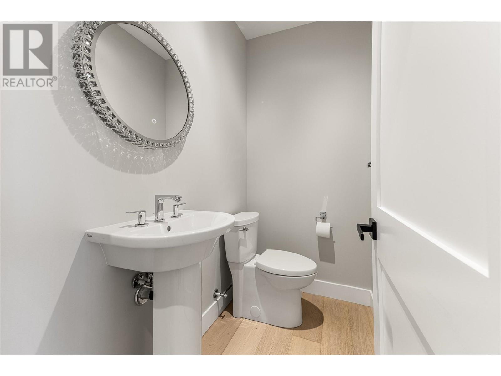 #106 222 LEE AVENUE - Image 24