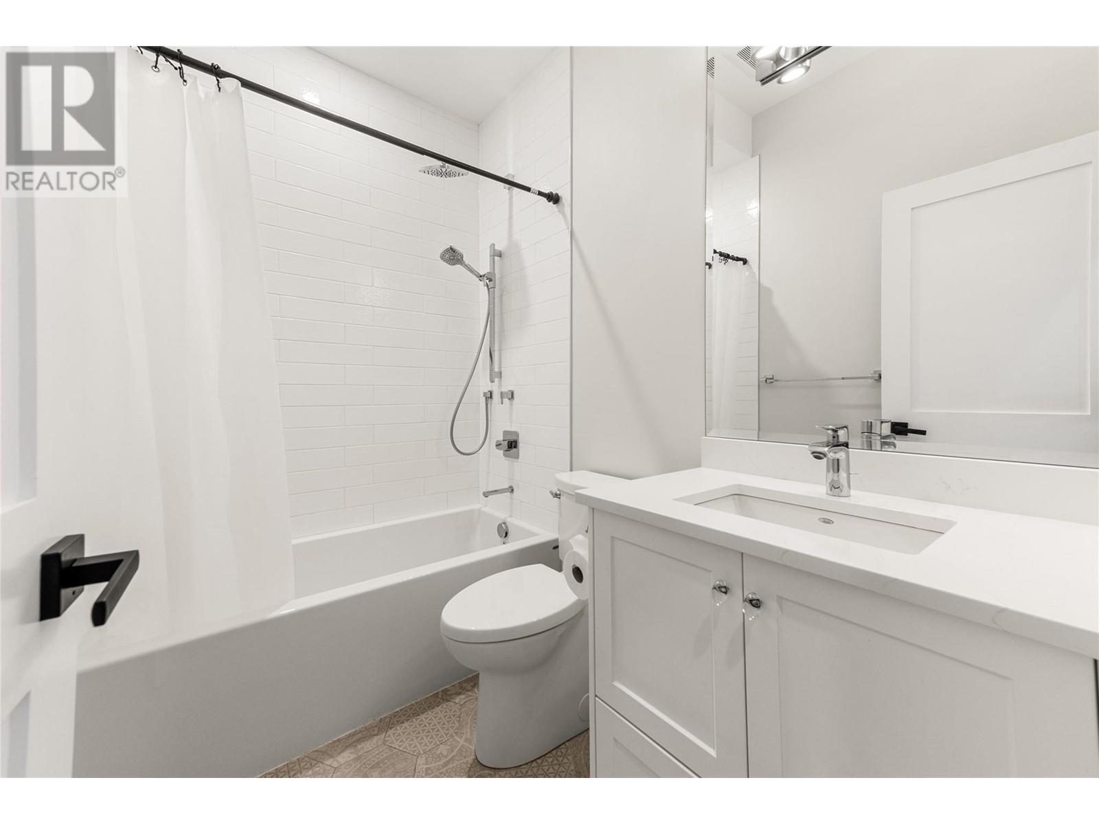 #106 222 LEE AVENUE - Image 27