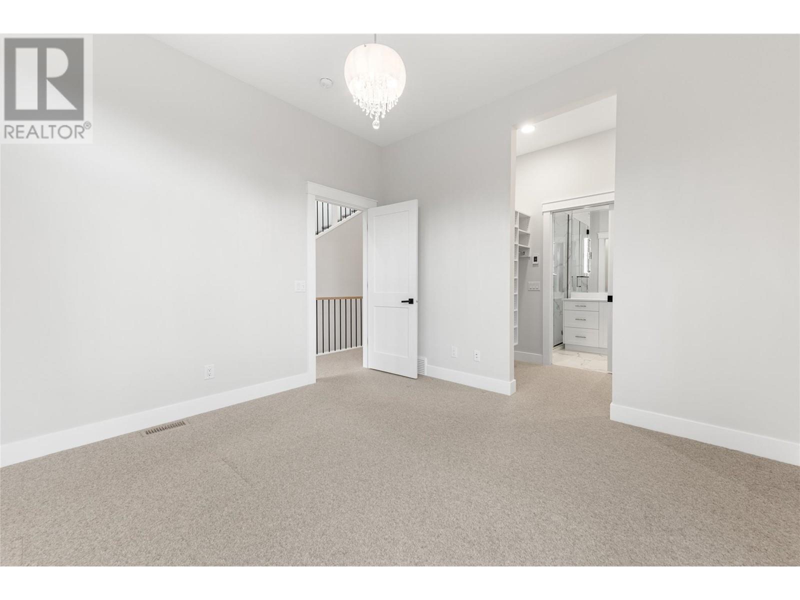 #106 222 LEE AVENUE - Image 32