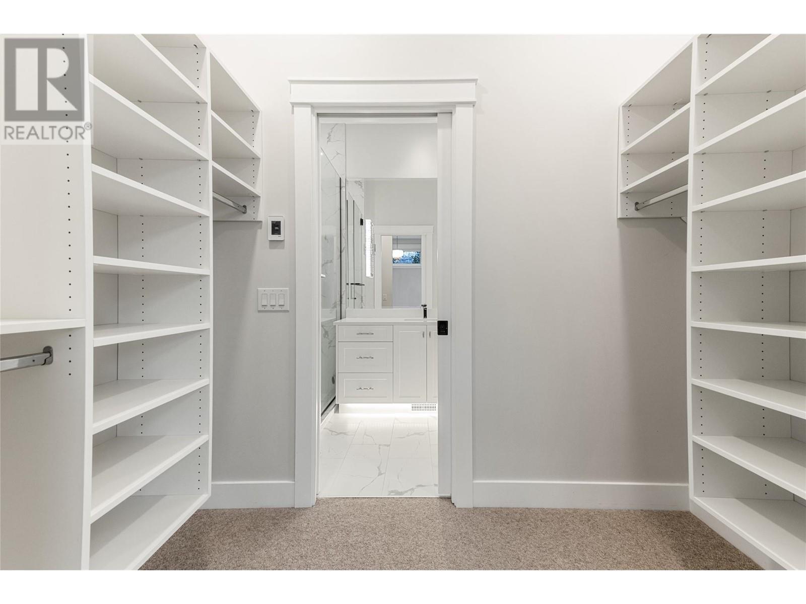 #106 222 LEE AVENUE - Image 33