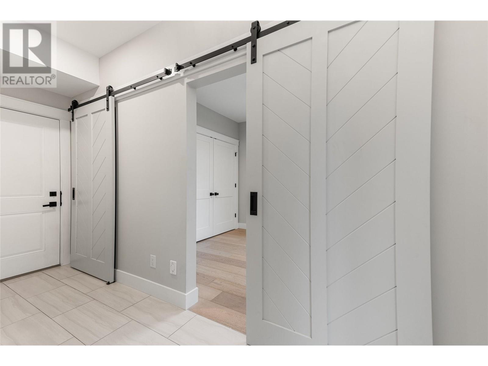 #106 222 LEE AVENUE - Image 7