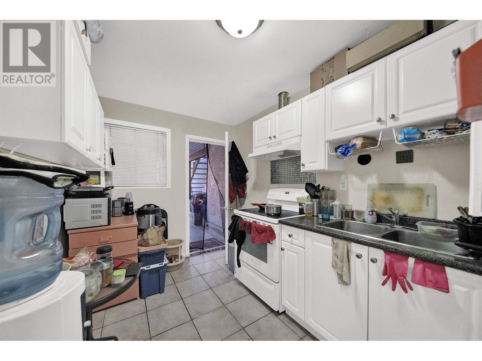 549 E 57TH AVENUE, Vancouver