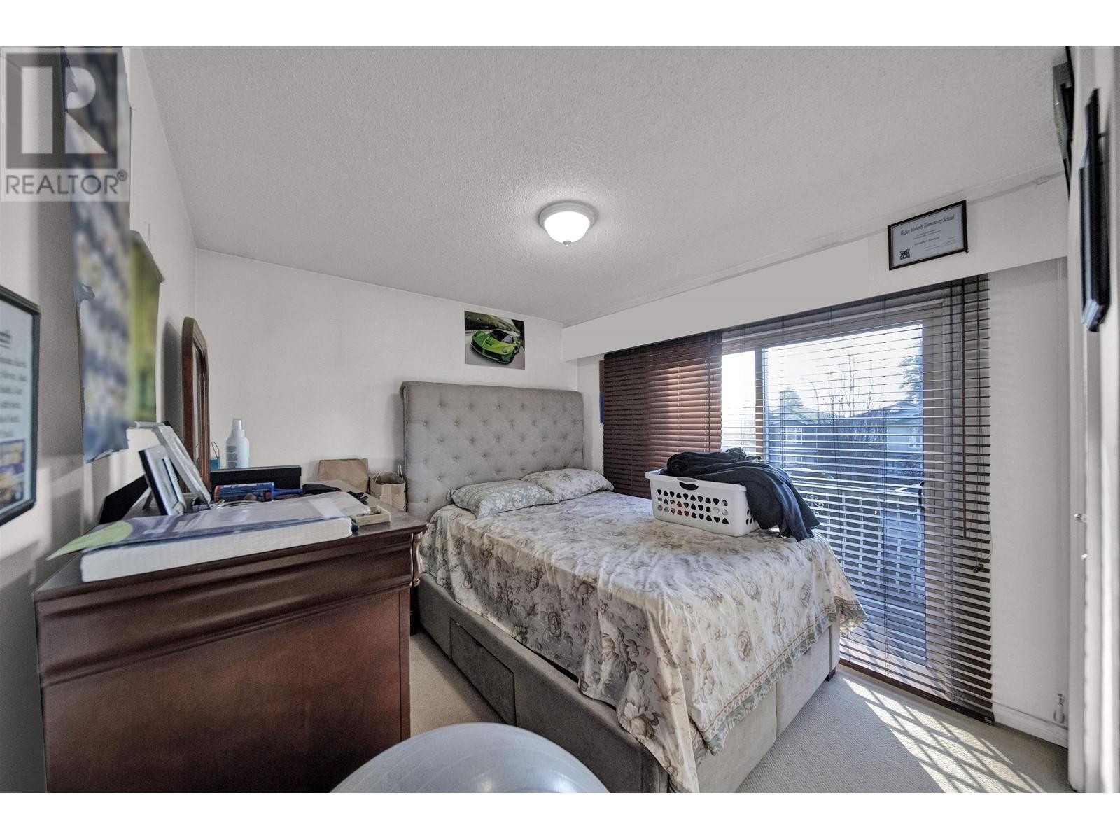 549 E 57TH AVENUE, Vancouver