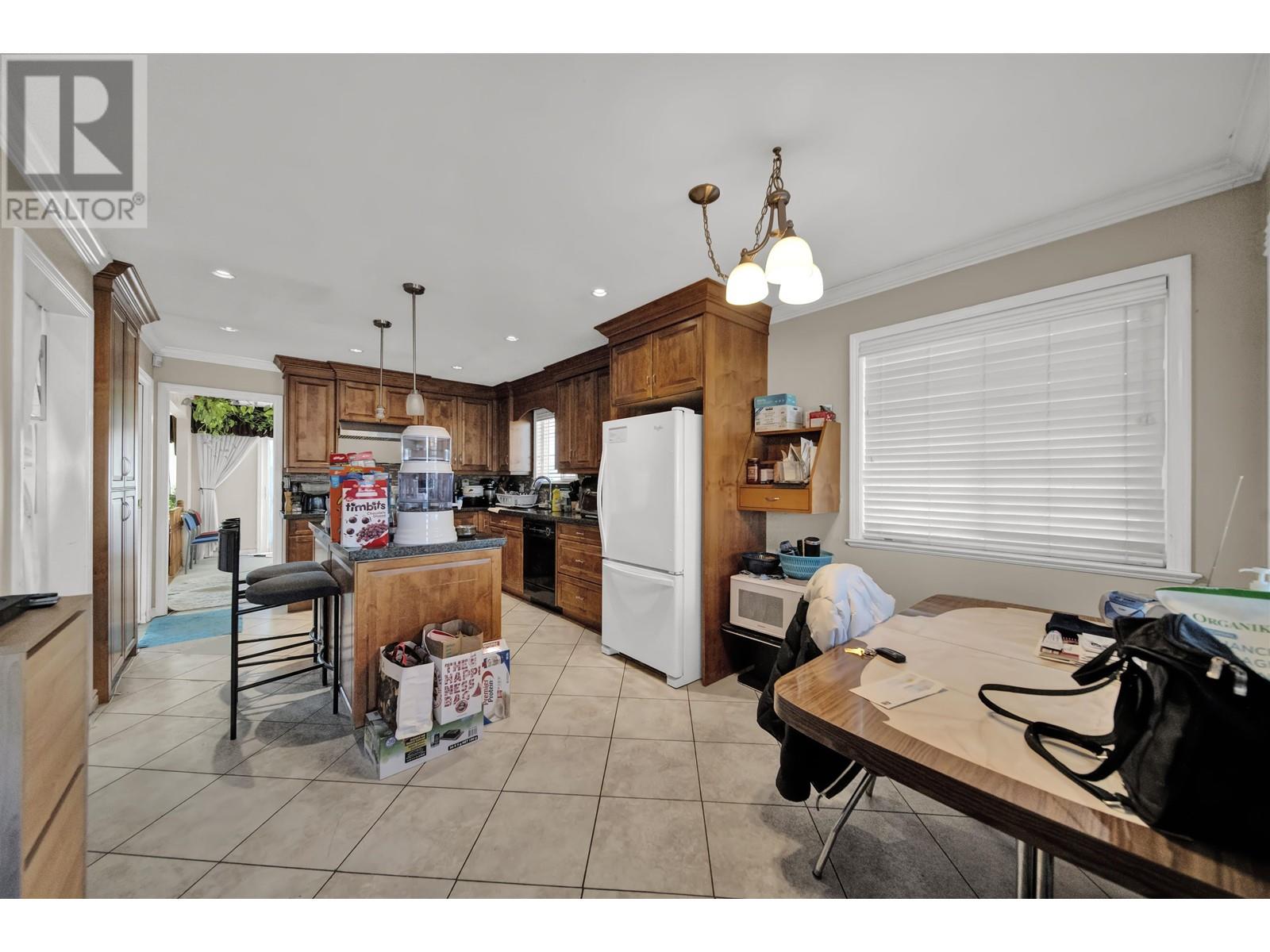549 E 57TH AVENUE, Vancouver