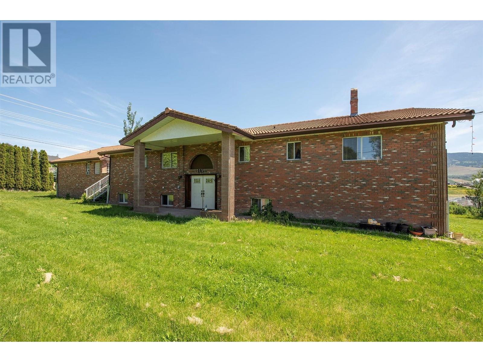  215 Arab Road, Kelowna