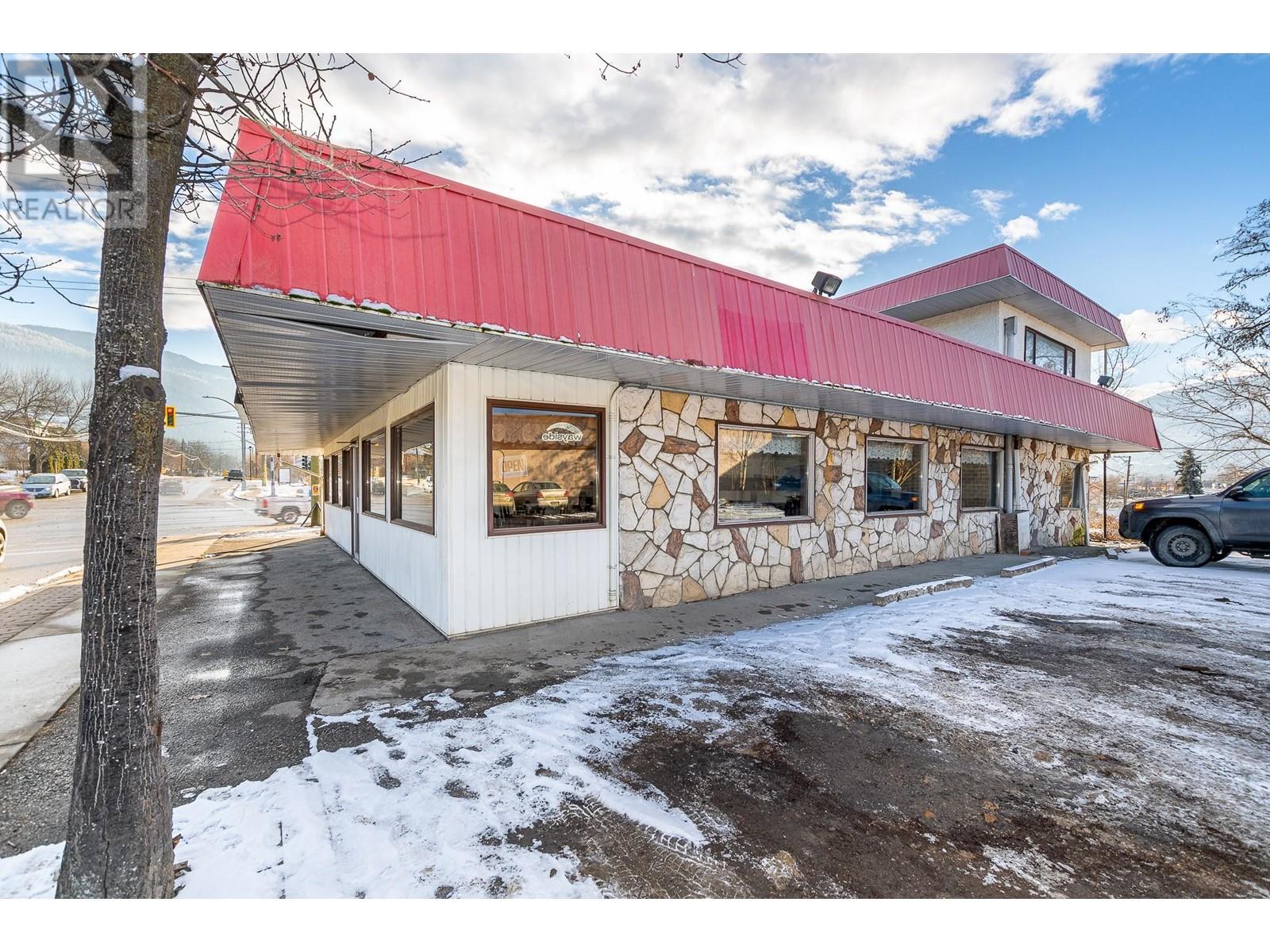 Photo 25 of 21 61 Shuswap Street Nw, Salmon Arm BC