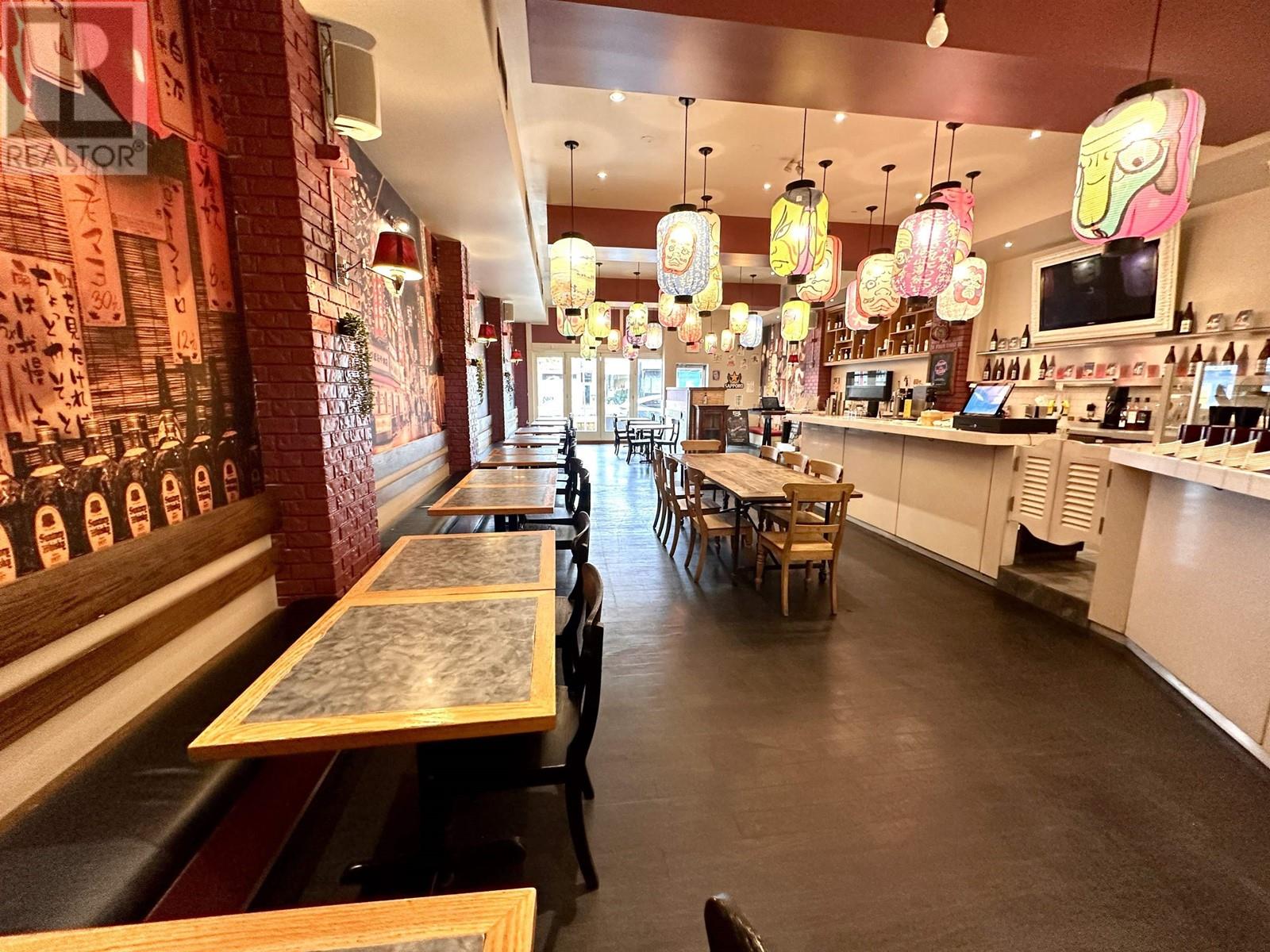 1835 W 4TH AVENUE, Vancouver