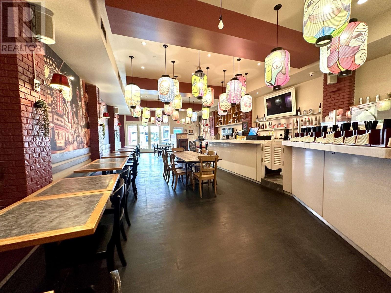 1835 W 4TH AVENUE, Vancouver