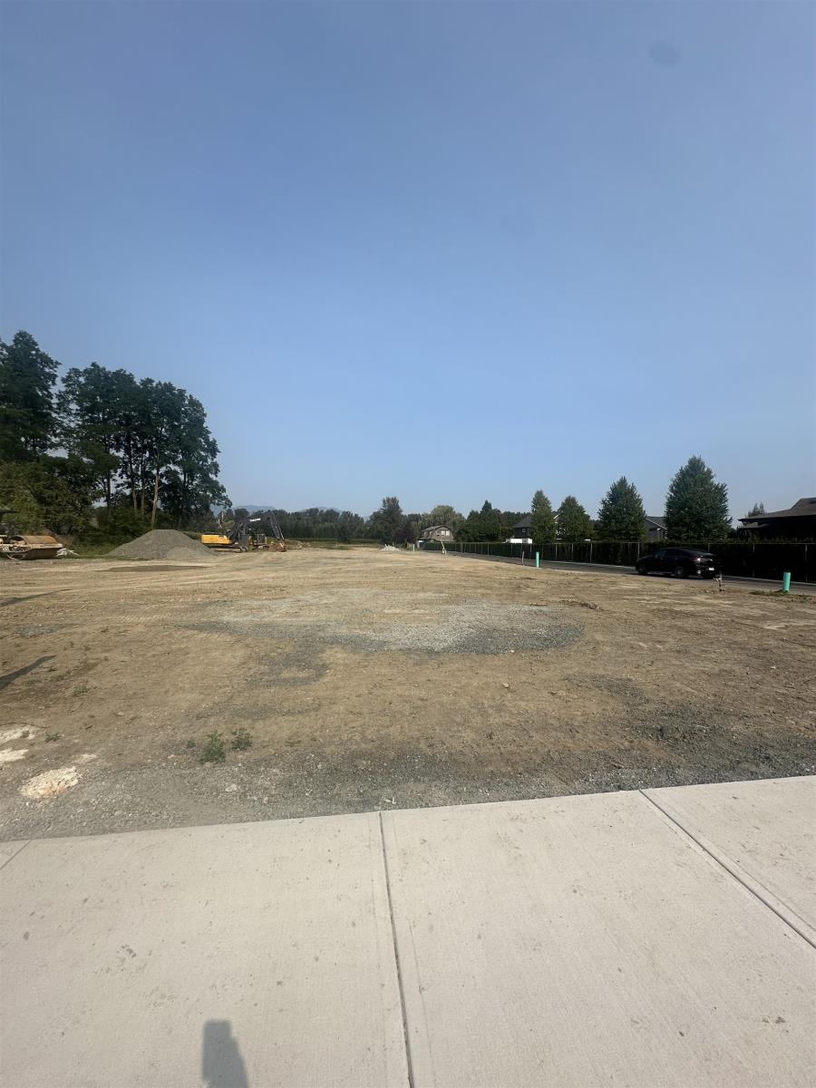 42165 YARROW CENTRAL ROAD, Yarrow, Chilliwack real estate listing R2954816