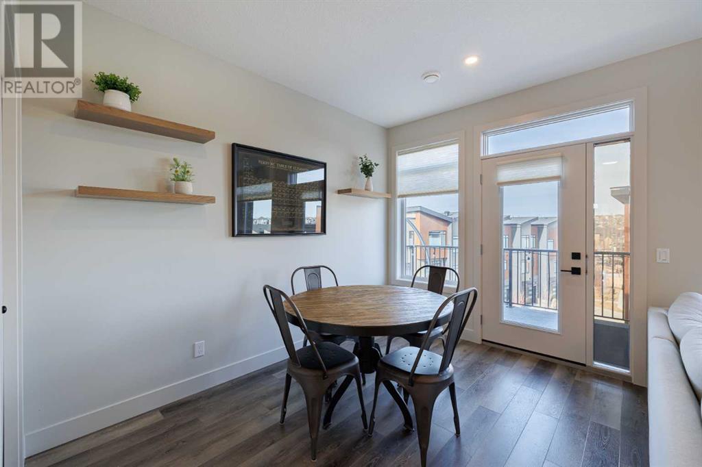 Single Family House for Sale in  Royal Elm Road NW Royal Oak Calgary 