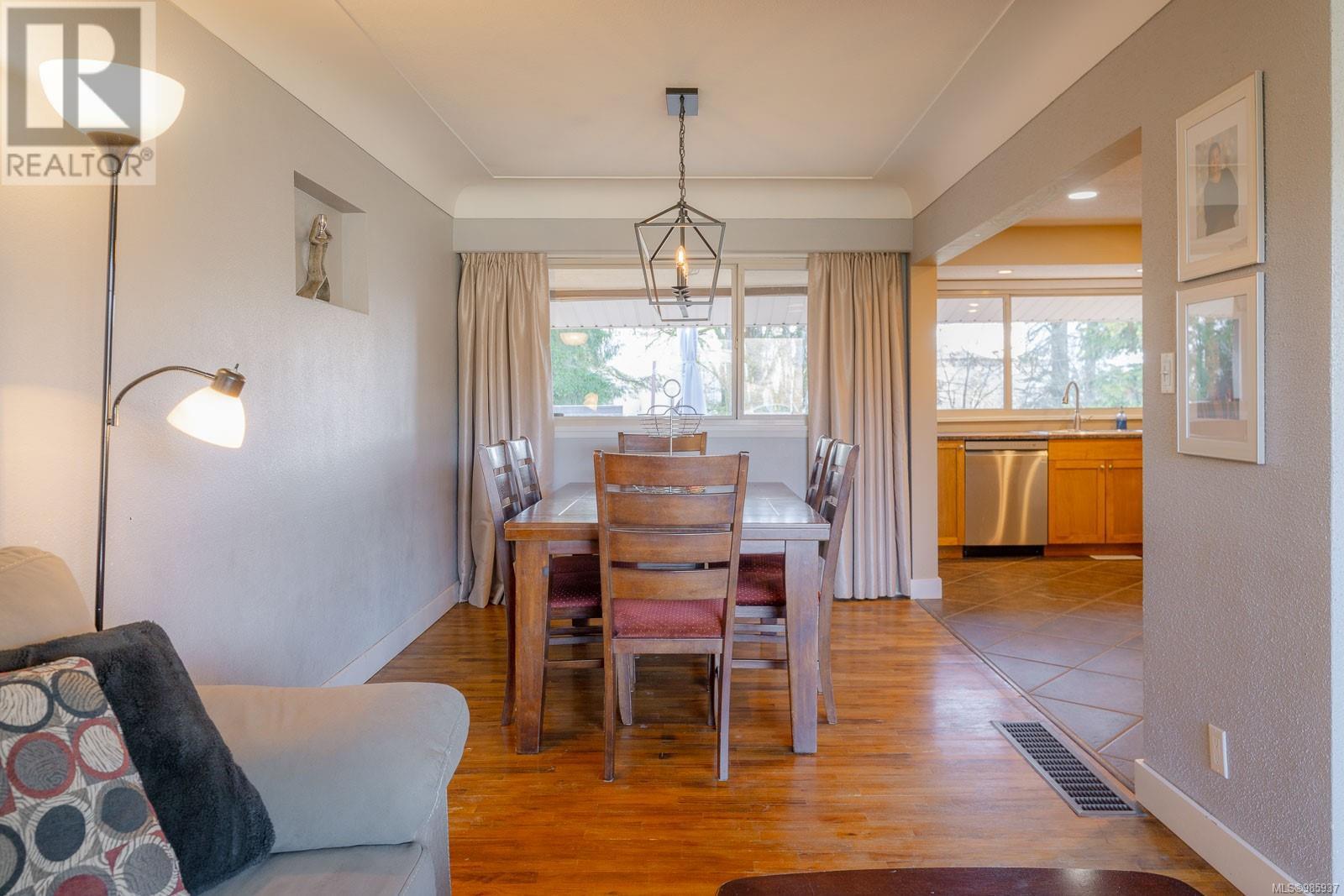 3988 3rd Ave, Port Alberni real estate listing 985937