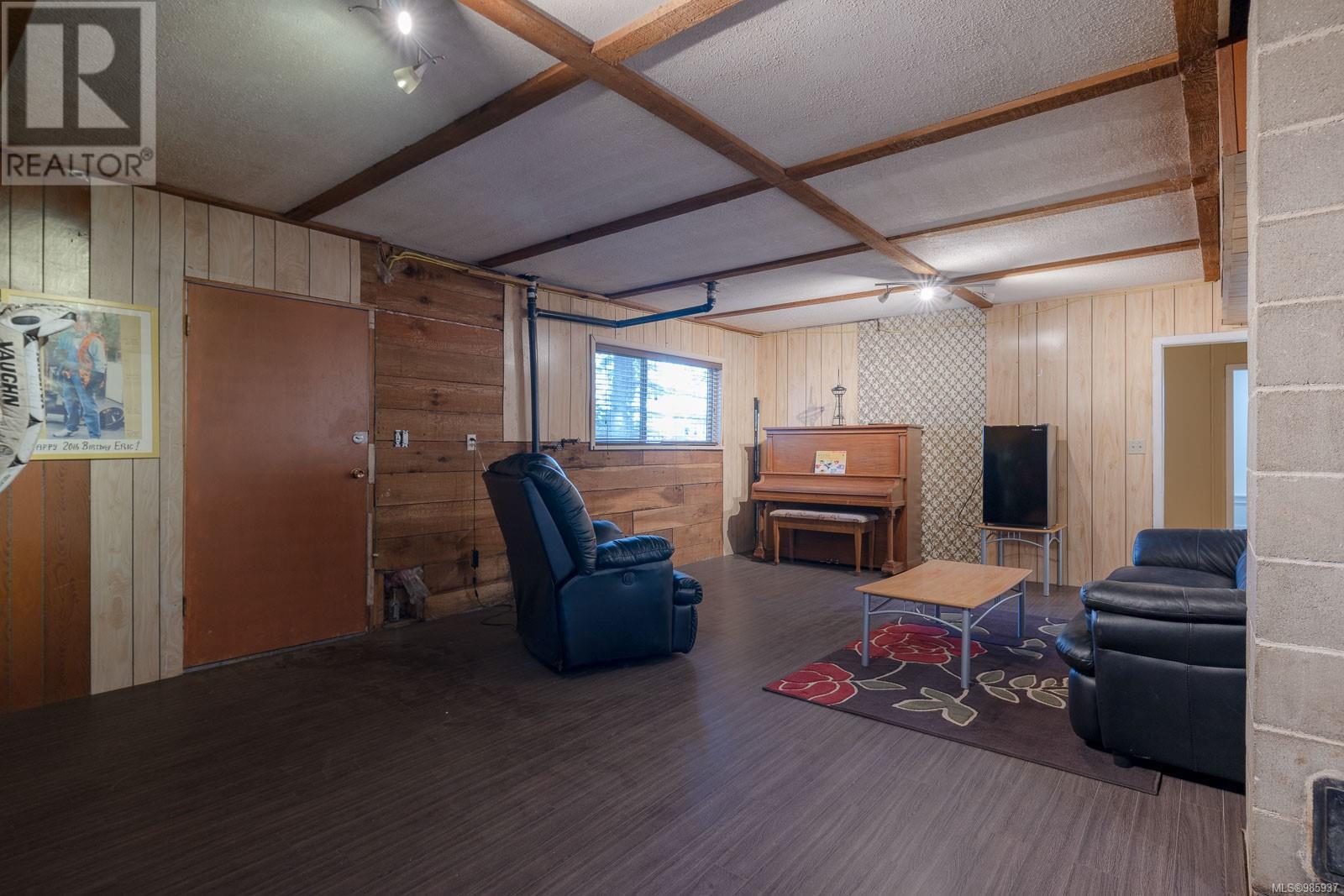 3988 3rd Ave, Port Alberni real estate listing 985937