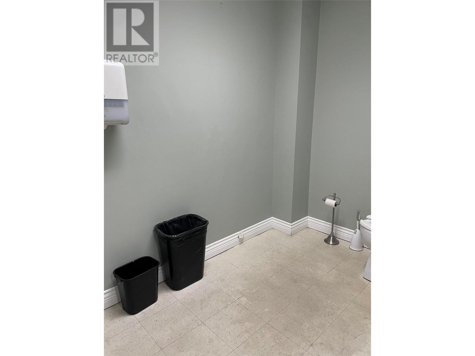 Photo 6 of 3309 31 Avenue Unit A, Vernon BC