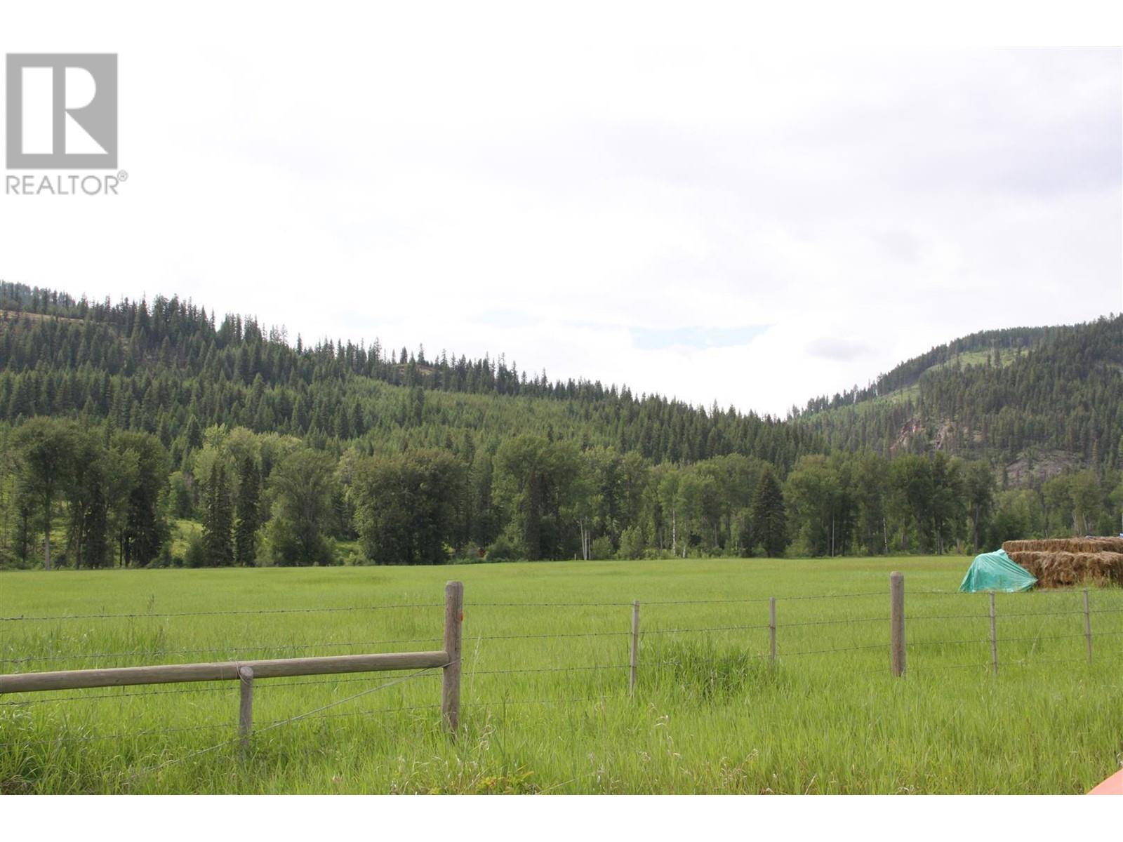 8595 Christian Valley Road, Westbridge