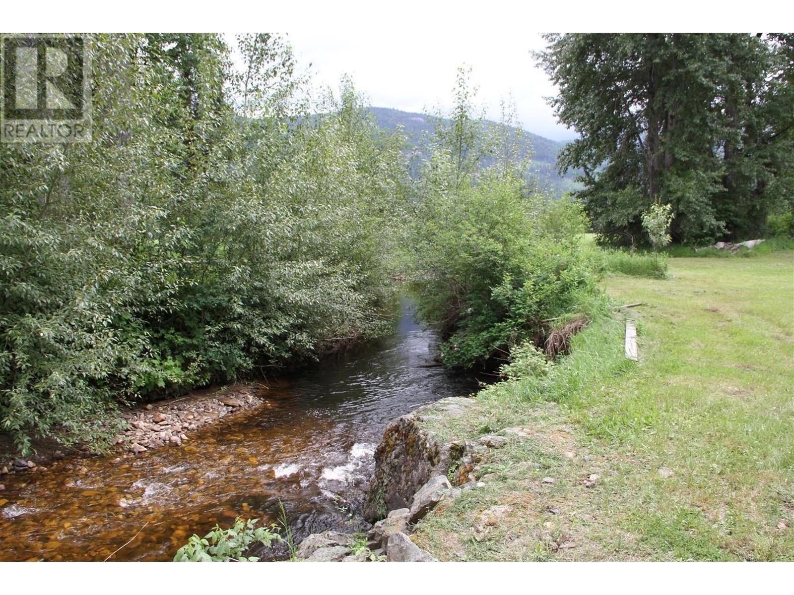 8595 Christian Valley Road, Westbridge